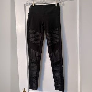 ALO moto regular rise leggings